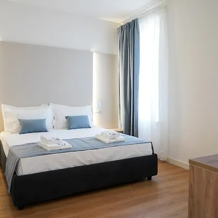 Hotel F52-3
